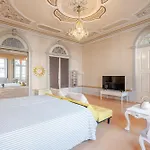 Guest house Serafina Palace Historic Charm By The Sea Povoa de Varzim