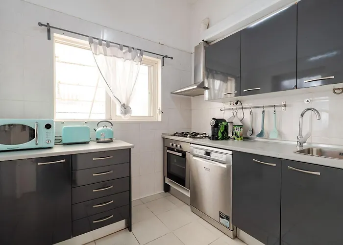 Serafina Palace Historic Charm By The Sea Gæstehus