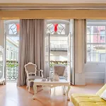 Gasthuis Serafina Palace Historic Charm By The Sea