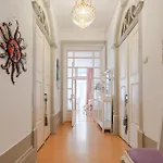 Serafina Palace Historic Charm By The Sea *