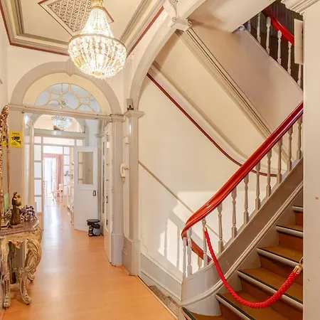 Serafina Palace Historic Charm By The Sea بيت ضيافة بوفوُ جي فارزيم
