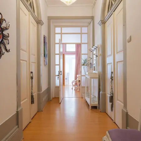 Serafina Palace Historic Charm By The Sea Povoa de Varzim