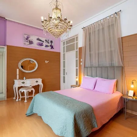 Serafina Palace Historic Charm By The Sea 波瓦－迪瓦尔津