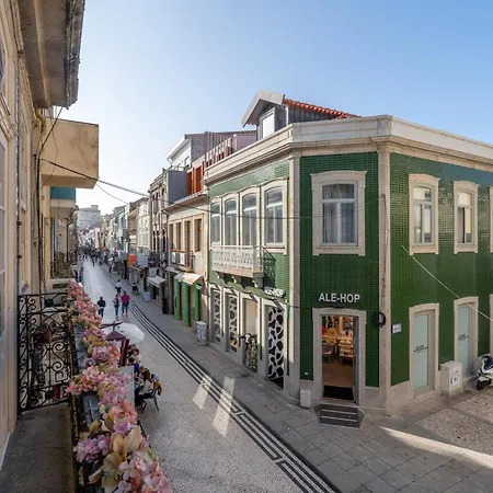 Serafina Palace Historic Charm By The Sea * 波瓦－迪瓦尔津