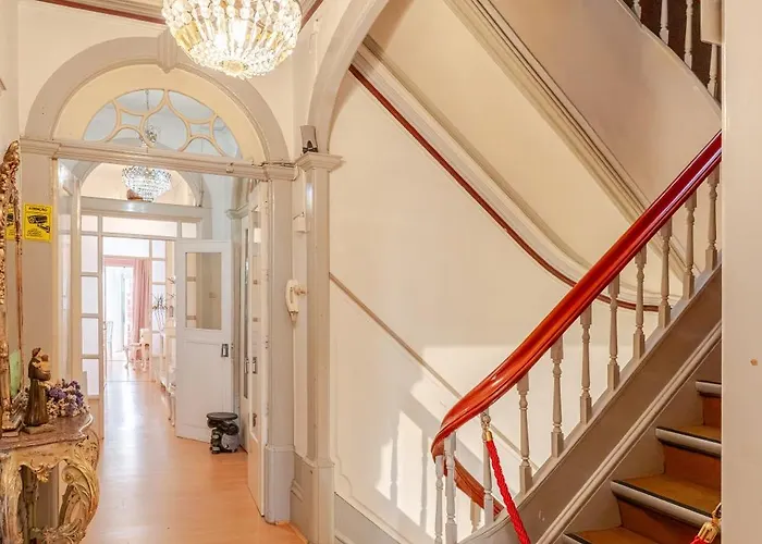 Serafina Palace Historic Charm By The Sea Guest house Povoa de Varzim